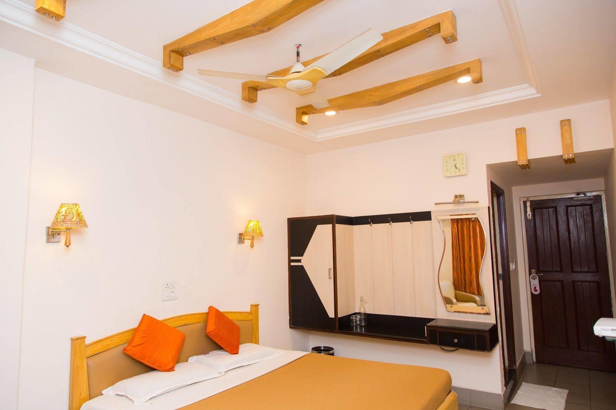 Fabhotel Kinnera Comforts Railway Station Višákhapatnam Exteriér fotografie
